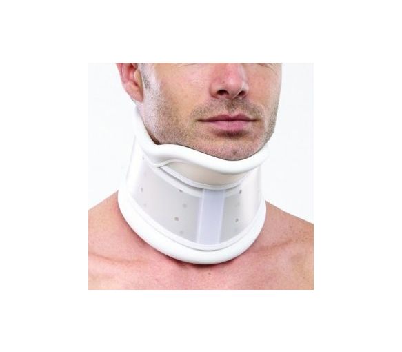 Collier C3 rigide avec mentonnière - Gibaud
